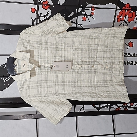 Folk‎ Curtis Short Sleeve Shirt Size Small NWT